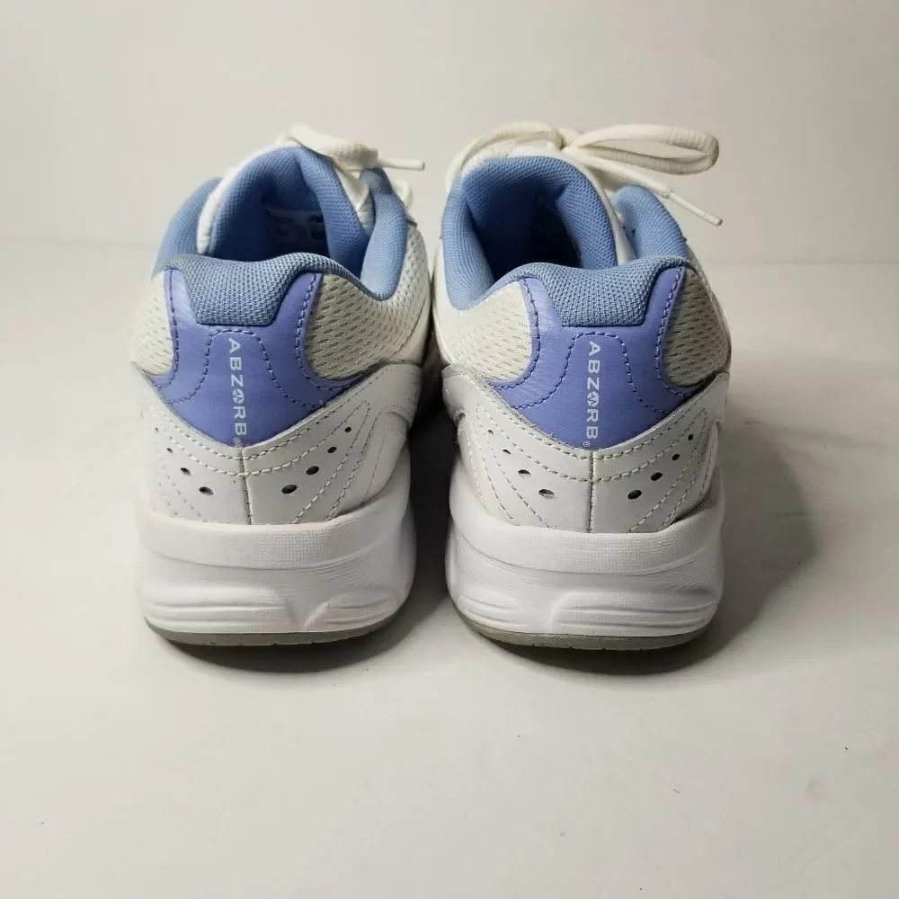 New Balance gently owned